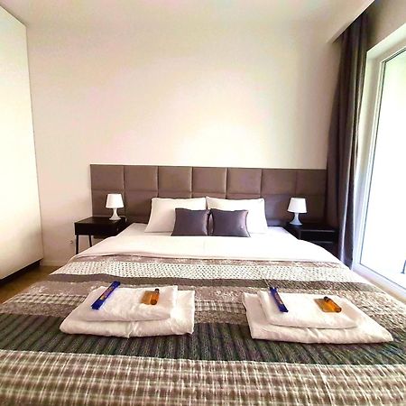 Vista Residence Spire 바르샤바 외부 사진